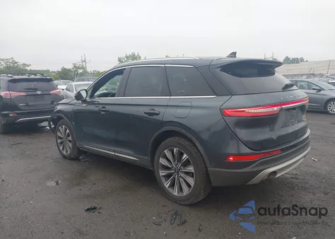 2022 Lincoln Corsair Reserve z USA, uszkodzony, nr VIN 5LMCJ2D93NUL05127